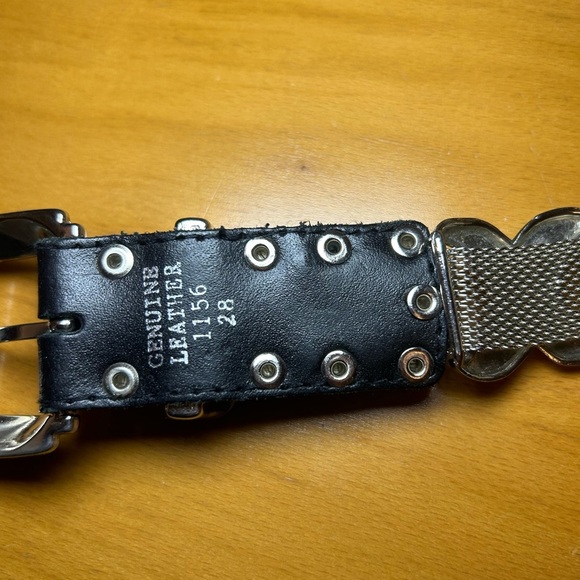 Vintage Nanni genuine leather “xxx” studded chainmail belt 27”-31” - Picture 8 of 16